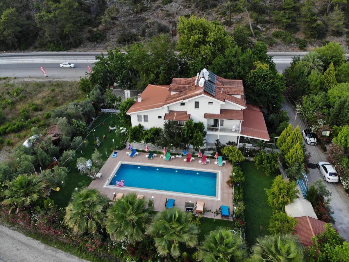 Guentur Hotel & Restaurant Gocek  Bagian luar foto