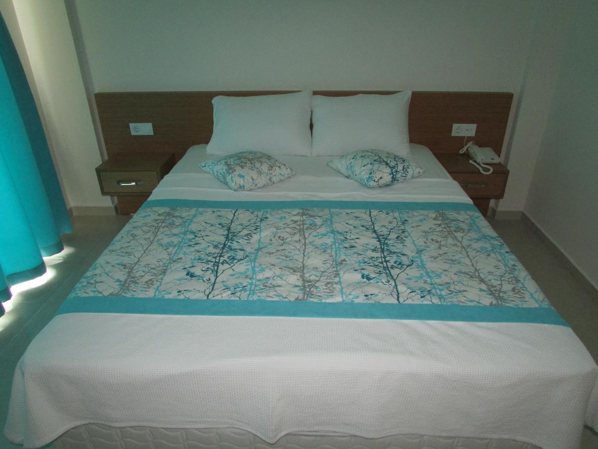 Guentur Hotel & Restaurant Gocek  Bagian luar foto