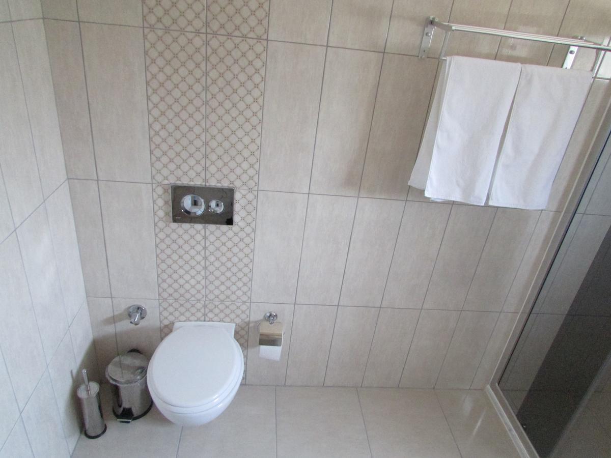 Guentur Hotel & Restaurant Gocek  Bagian luar foto